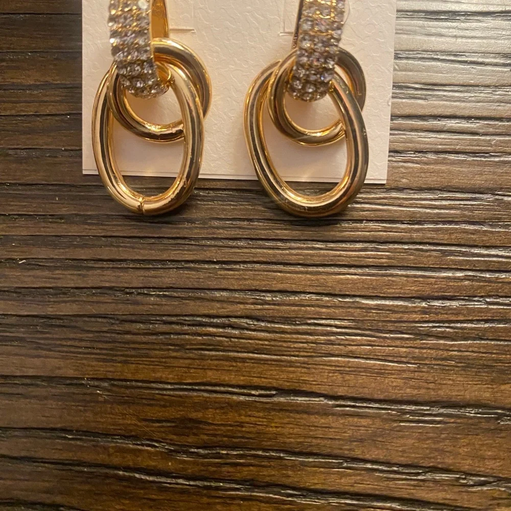 NEW Jessica Simpson gold earrings